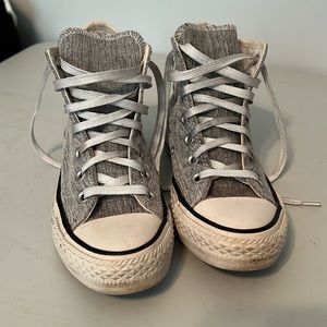 Converse High top